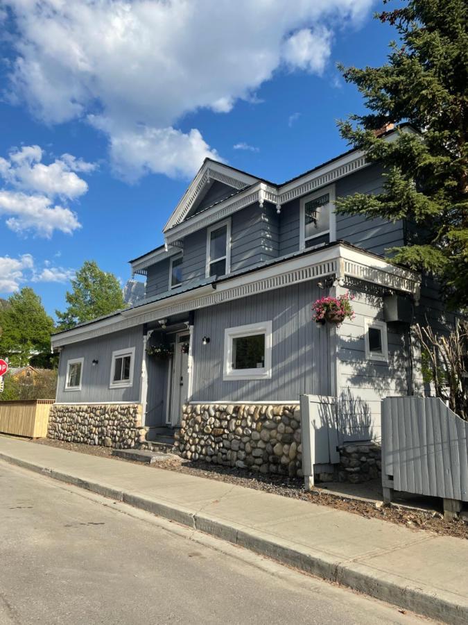 Three Peaks Banff Vila Exterior foto