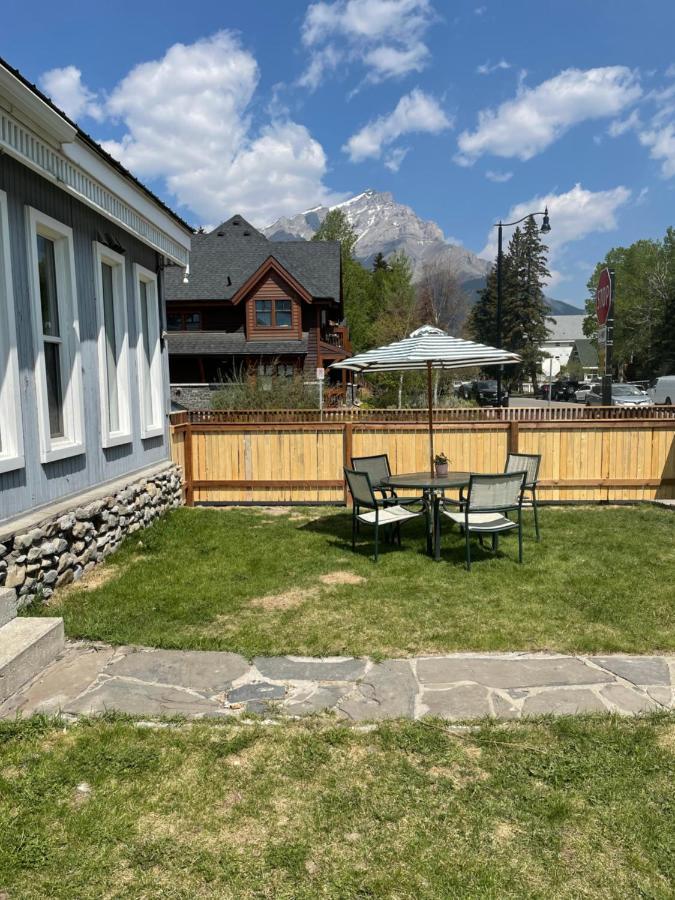 Three Peaks Banff Vila Exterior foto